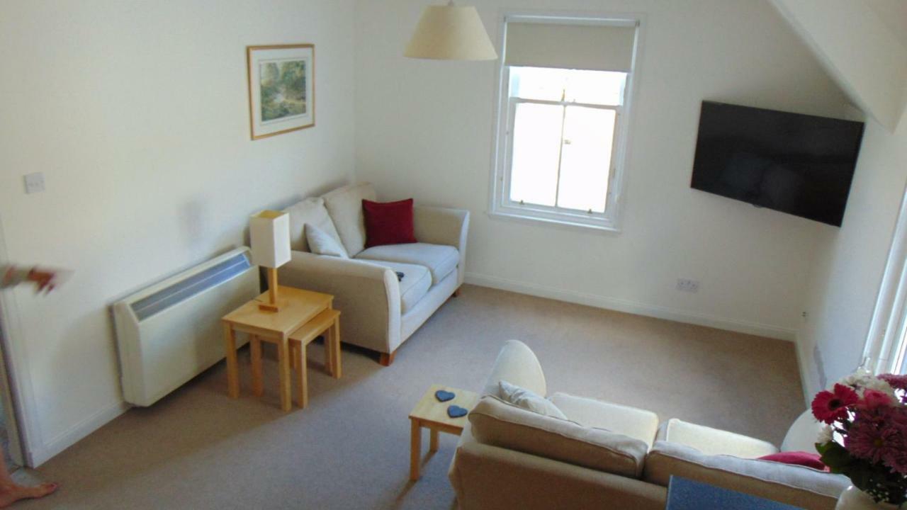 Montclaire Apartment Ballater Luaran gambar